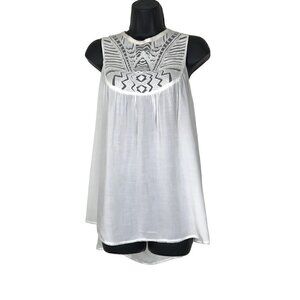 ARITZIA Wilfred Beautiful White With Lace Blouse Size S